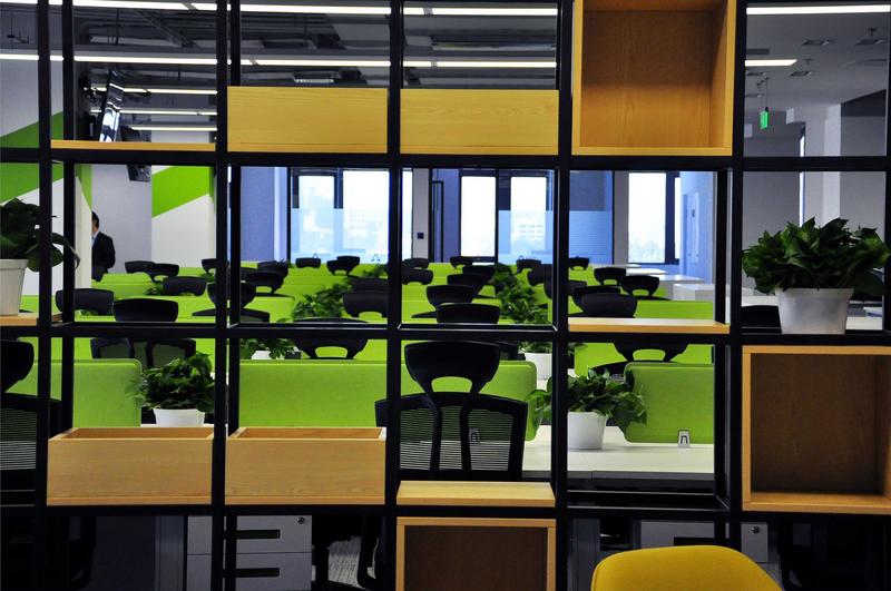 邦邦汽服工作环境